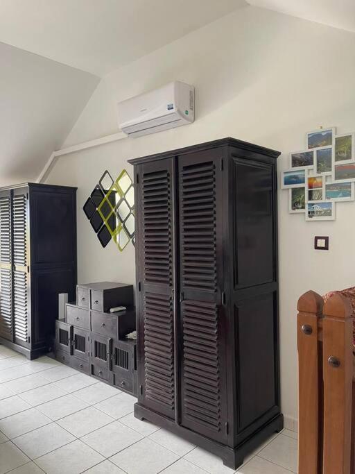 Duplex 1 Mn Plage De Trou D Eau Location A La Semaine Minimum لا سالين لو باين المظهر الخارجي الصورة
