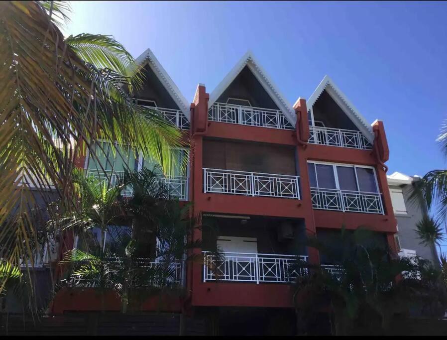 Duplex 1 Mn Plage De Trou D Eau Location A La Semaine Minimum لا سالين لو باين المظهر الخارجي الصورة